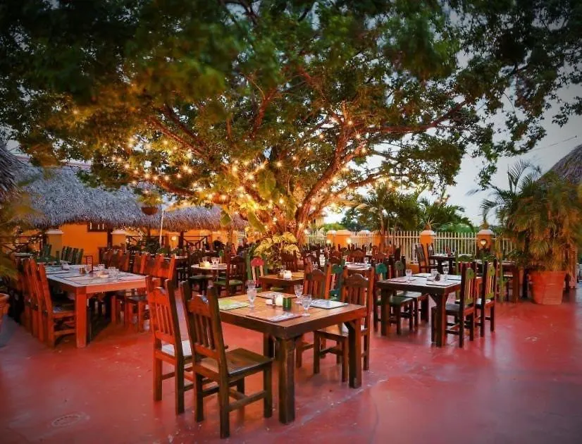 Villa Bida I Pas Near Janthiel Beach 8-16 Guests Jan Thiel
